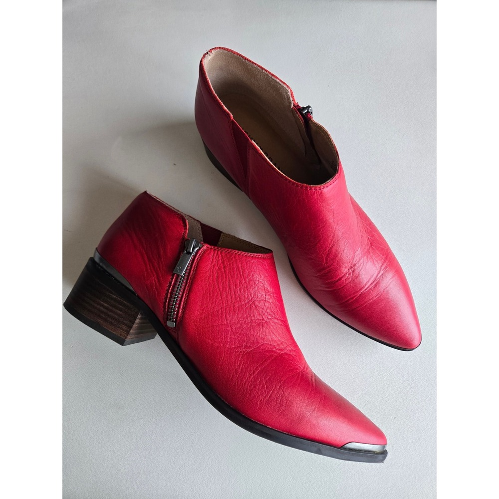 Lucky Brand Koben Red Leather Pointed Toe Ankle Booties 9.5 Western Chic Boho